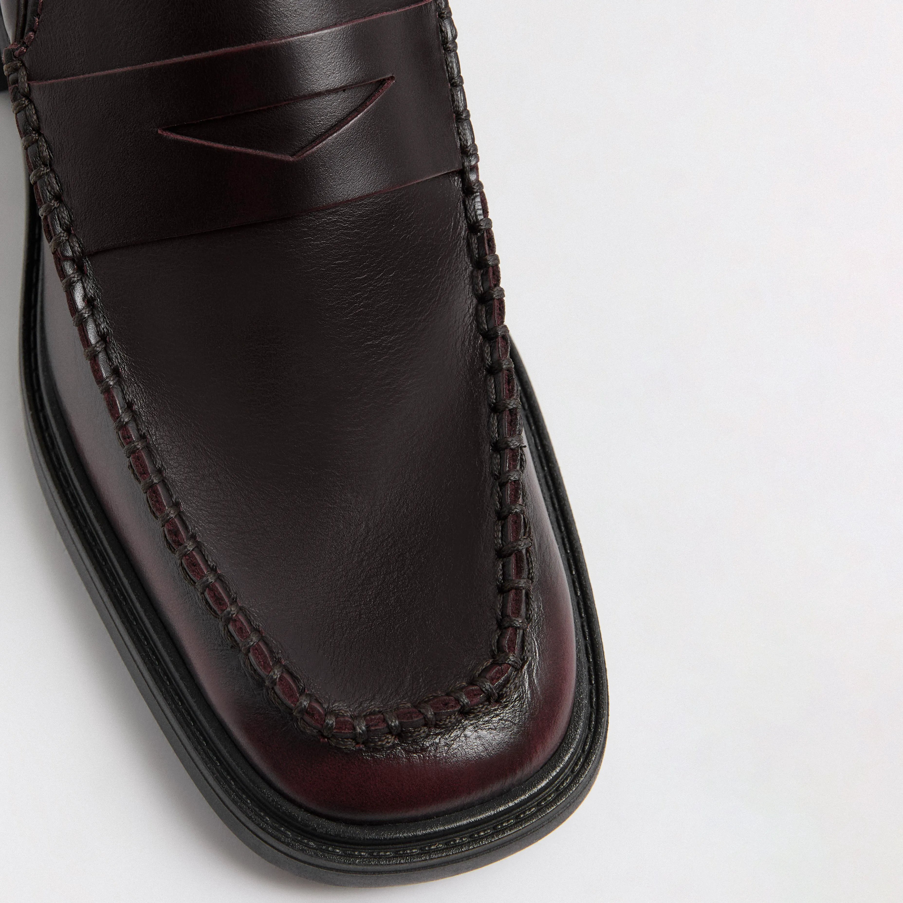 Eralia Loafers - Burgundy Leather | Miista | Designed & Handmade in Europe