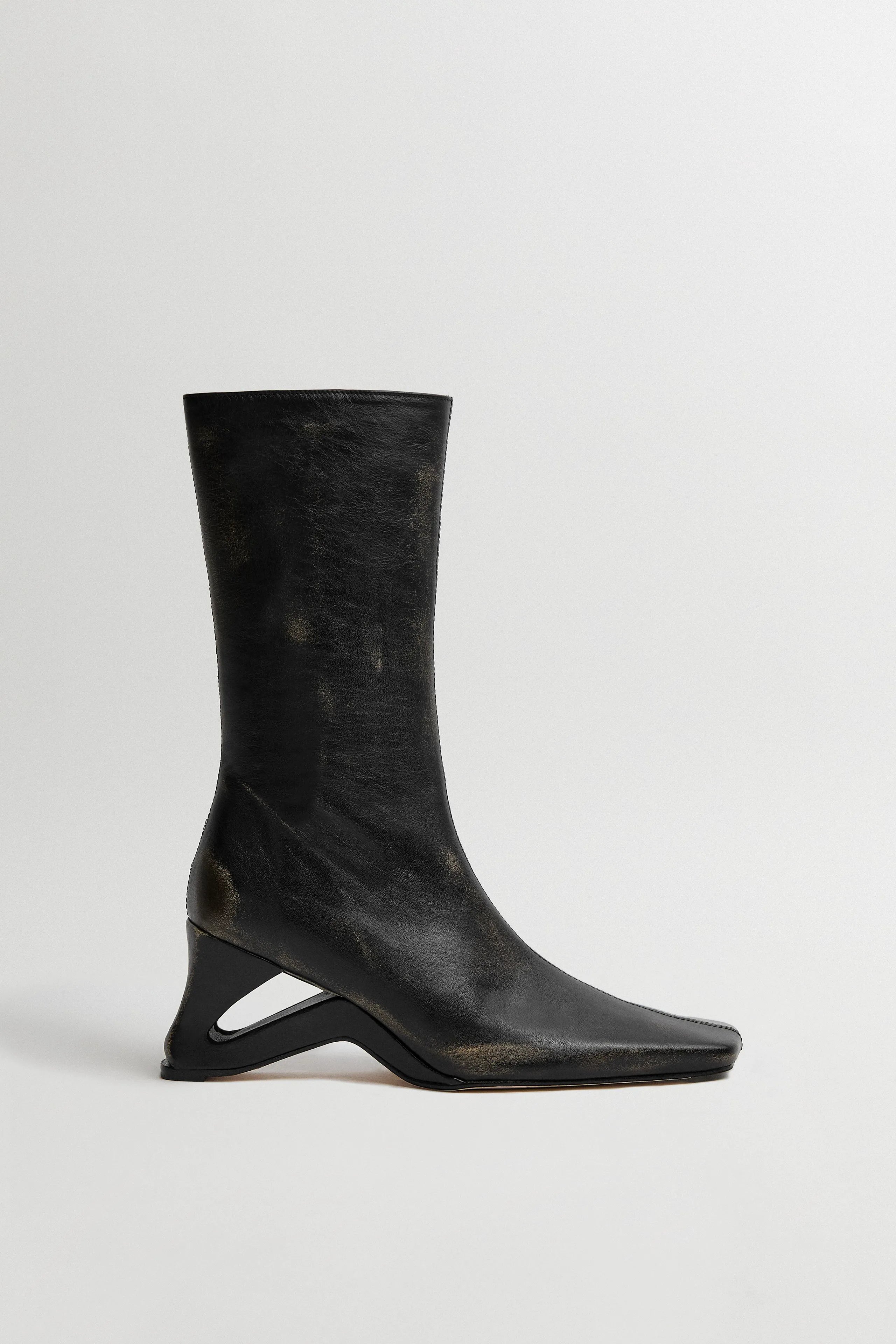 Sulay Boots - Black Brush Off Leather | Miista | Designed & Handmade in Europe