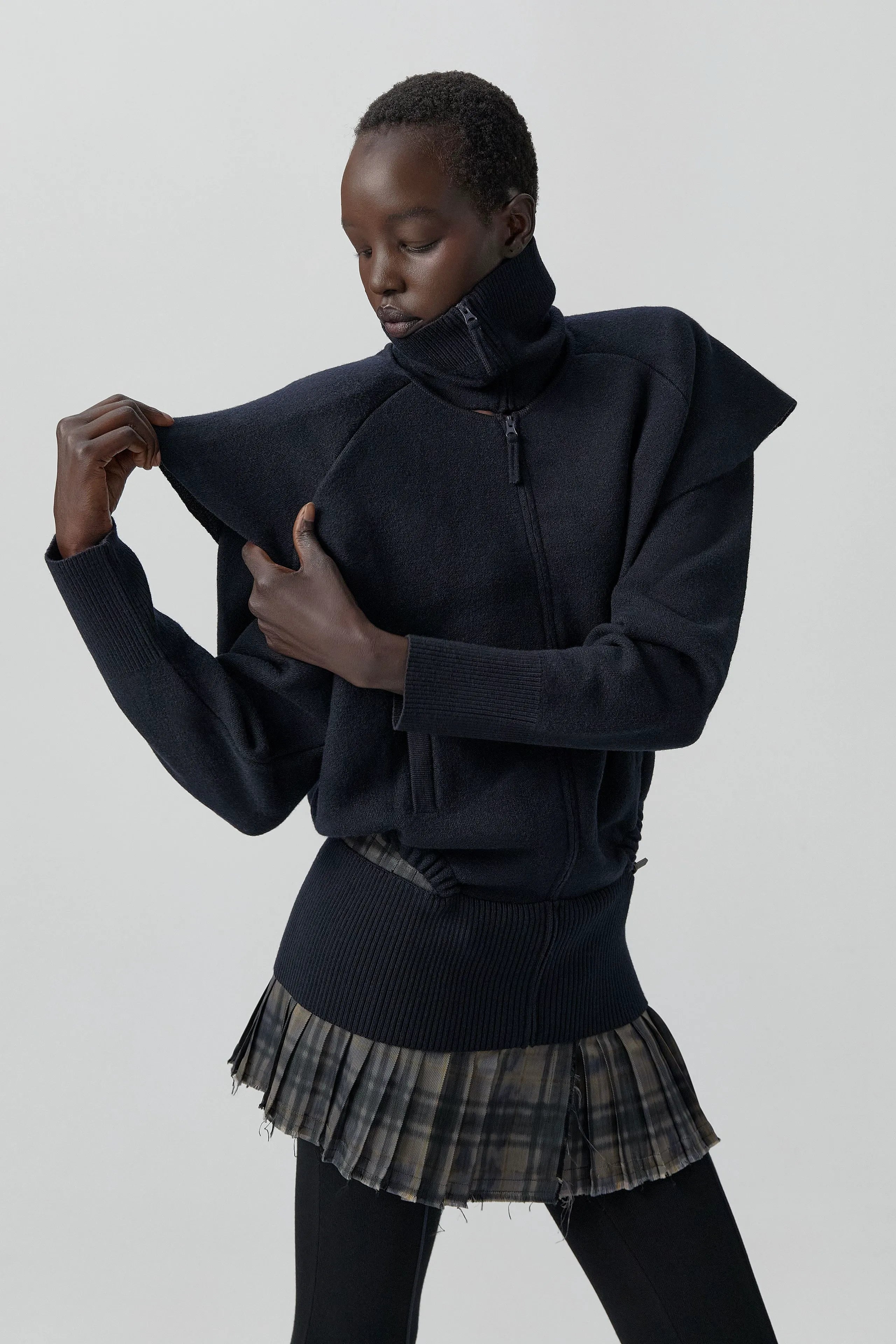 Agnes Jacket - Navy Extra Fine Merino Knit | Miista | Designed & Handmade in Europe