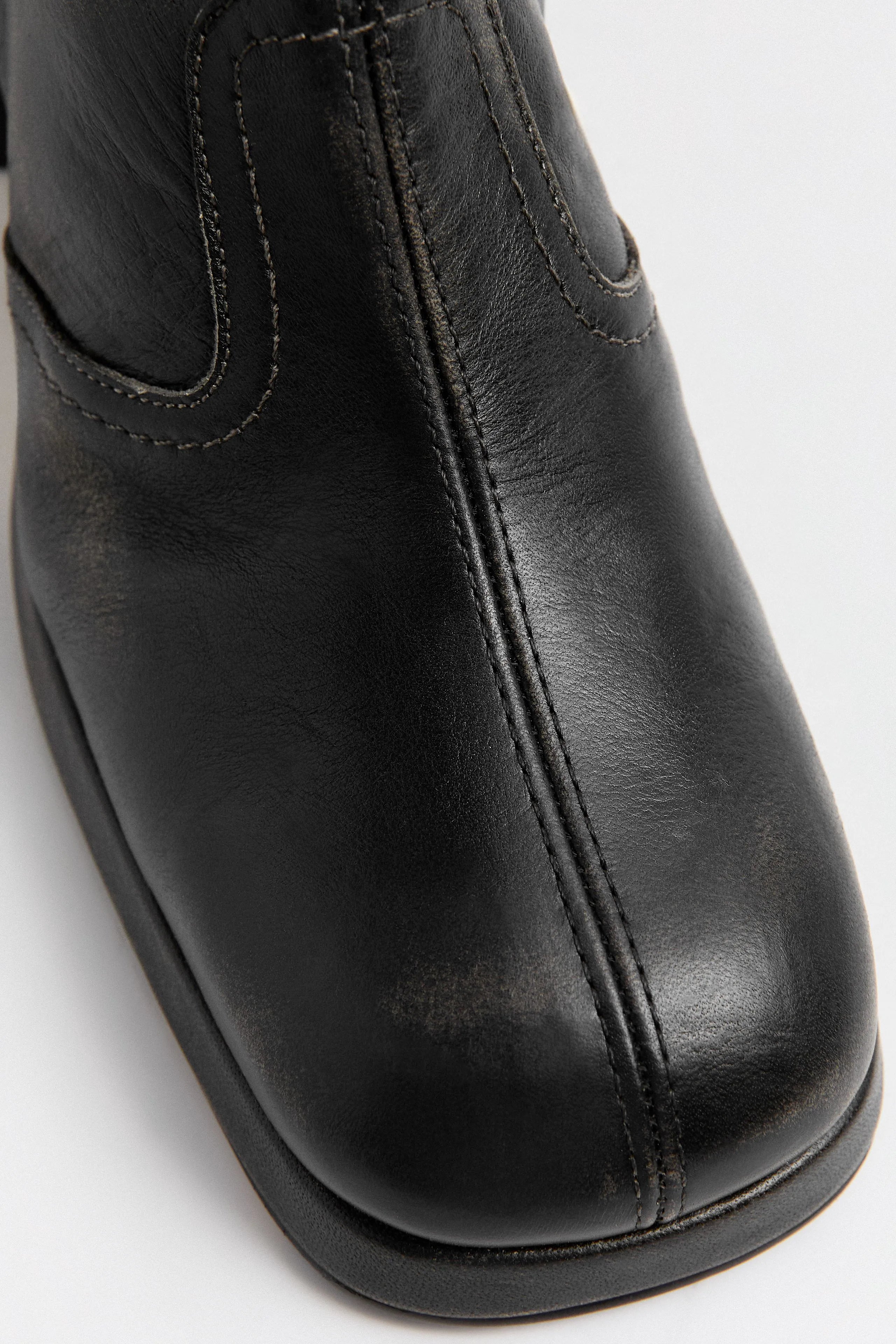 Donna Boots -  Black Brush Off Leather | Miista | Designed & Handmade in Europe