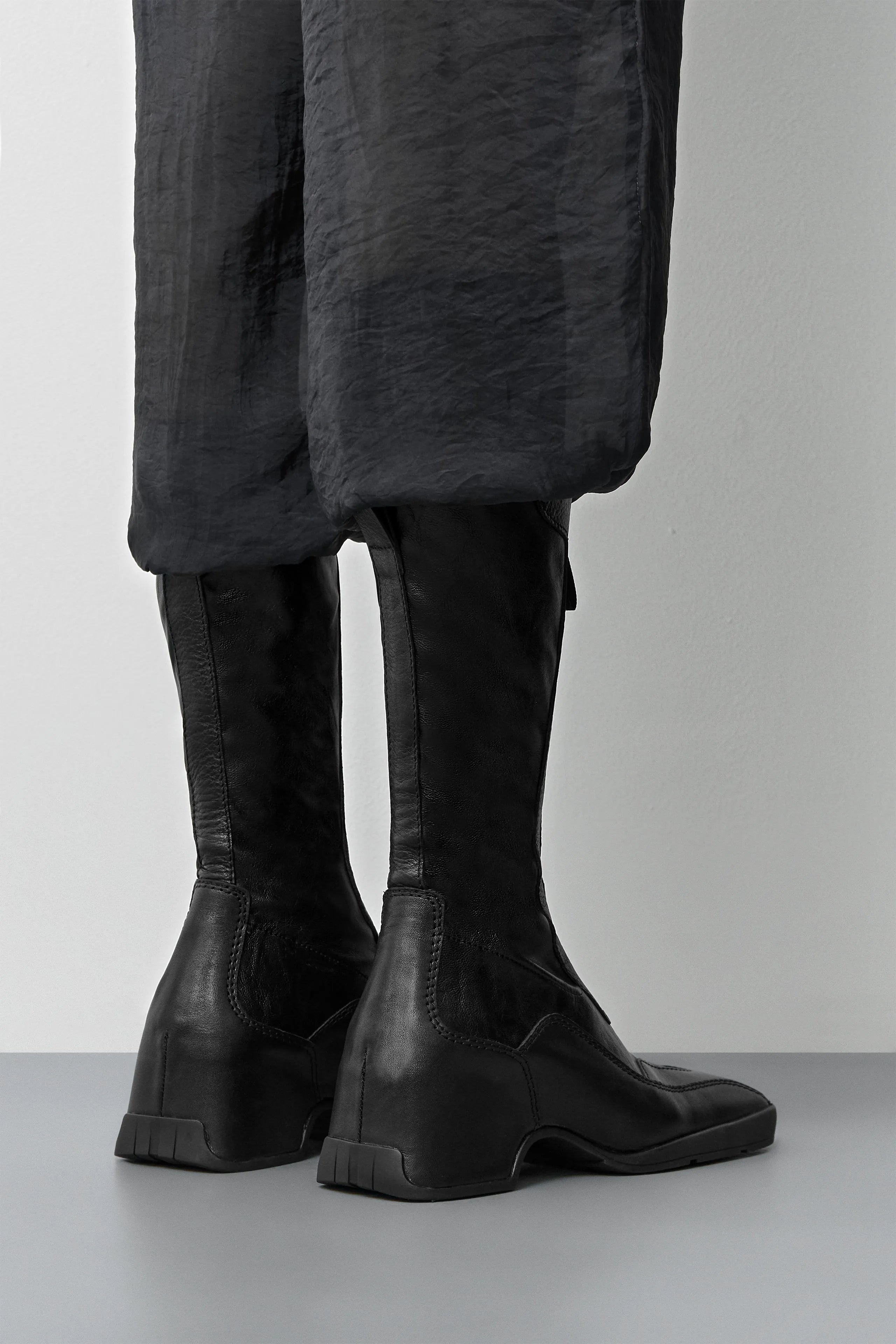 Vito Black Strech Zipper Boots | Miista | Designed & Handmade in Europe