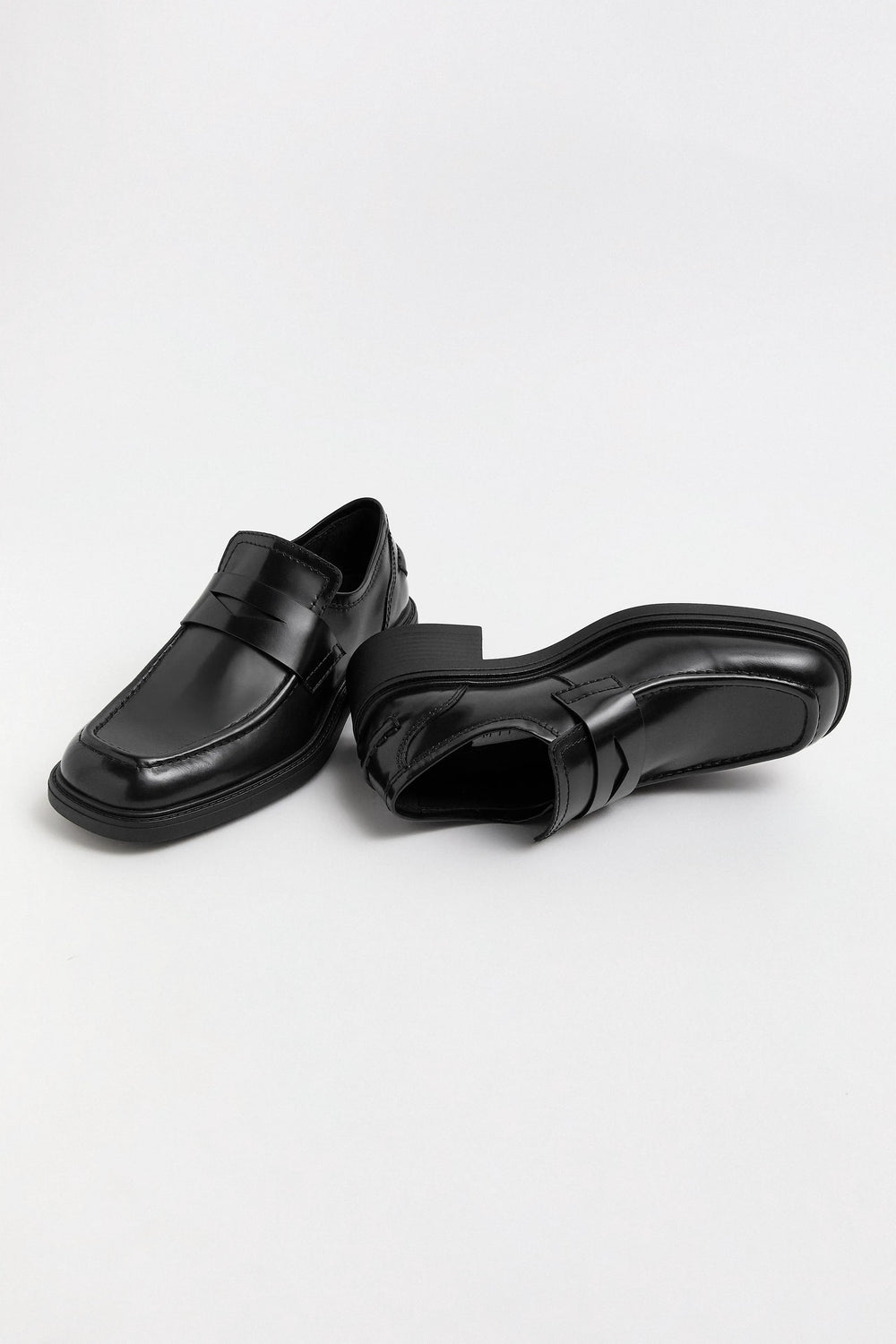 Amelia Loafers - Black Leather | Miista | Designed & Handmade in Europe