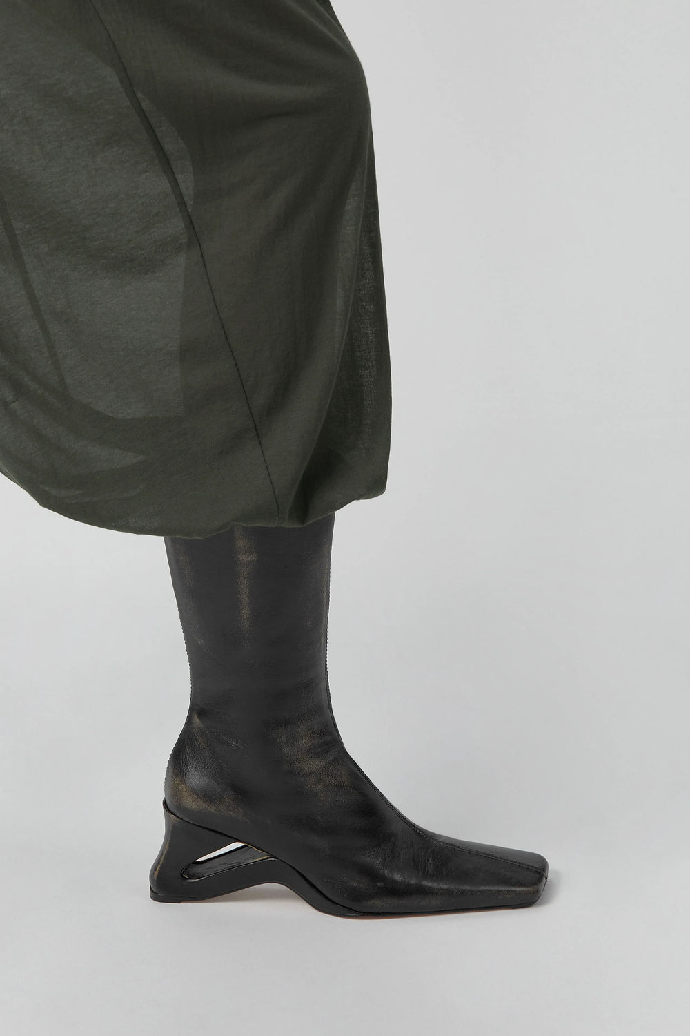 Sulay Boots - Black Brush Off Leather | Miista | Designed & Handmade in Europe