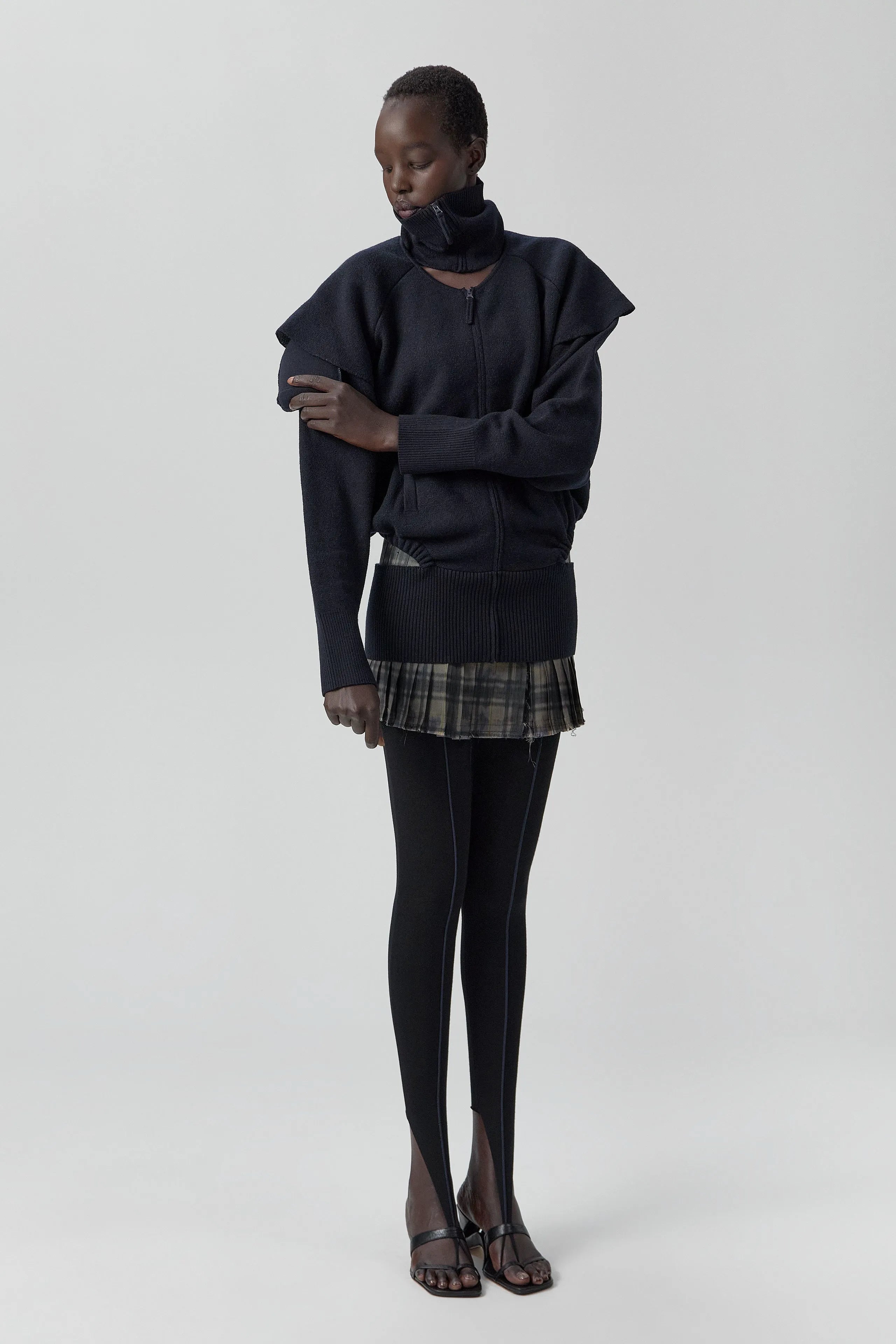 Agnes Jacket - Navy Extra Fine Merino Knit | Miista | Designed & Handmade in Europe