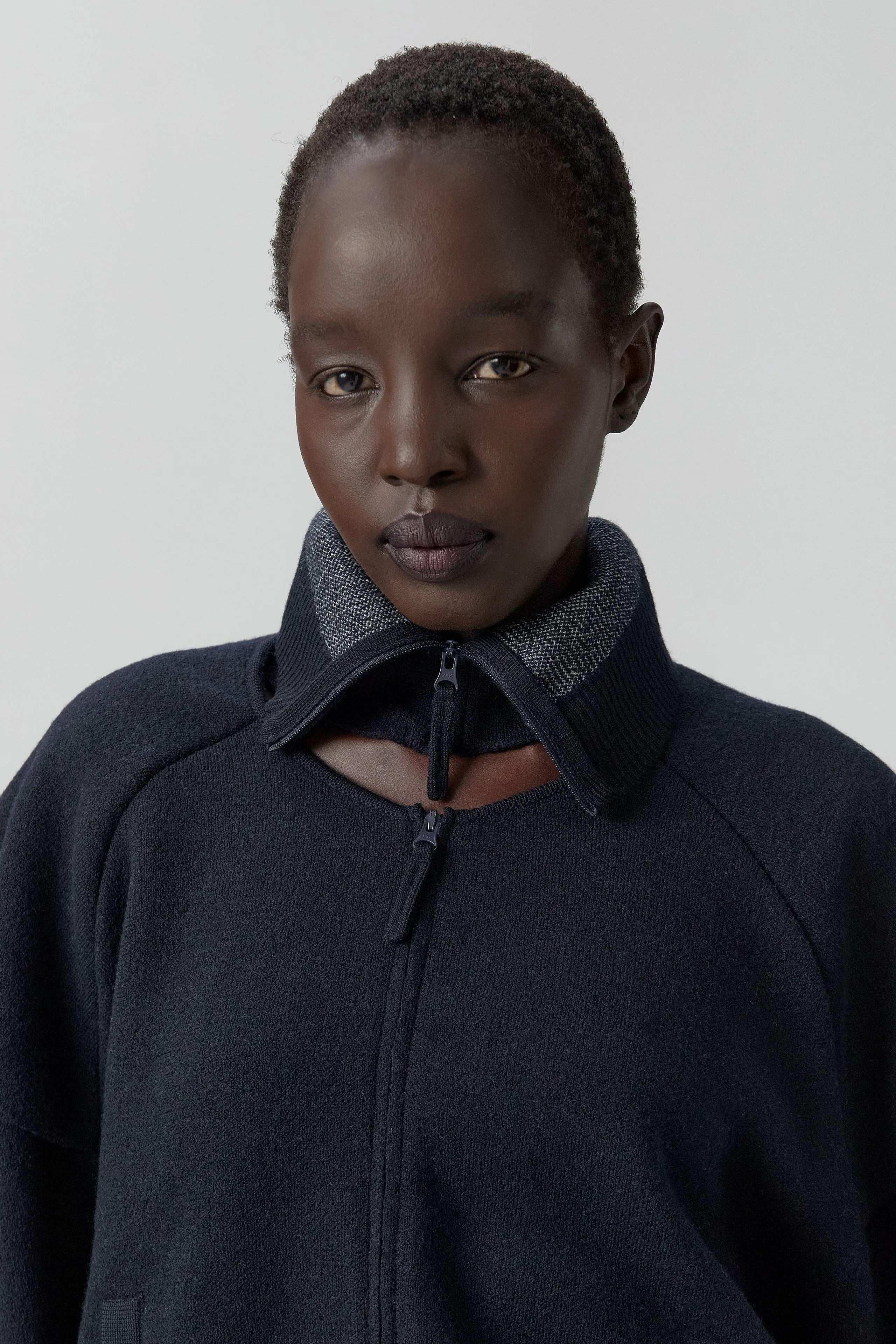 Agnes Jacket - Navy Extra Fine Merino Knit | Miista | Designed & Handmade in Europe